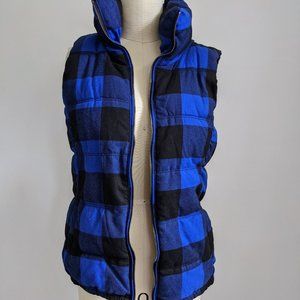 Royal blue and black fleece-lined puffer vest